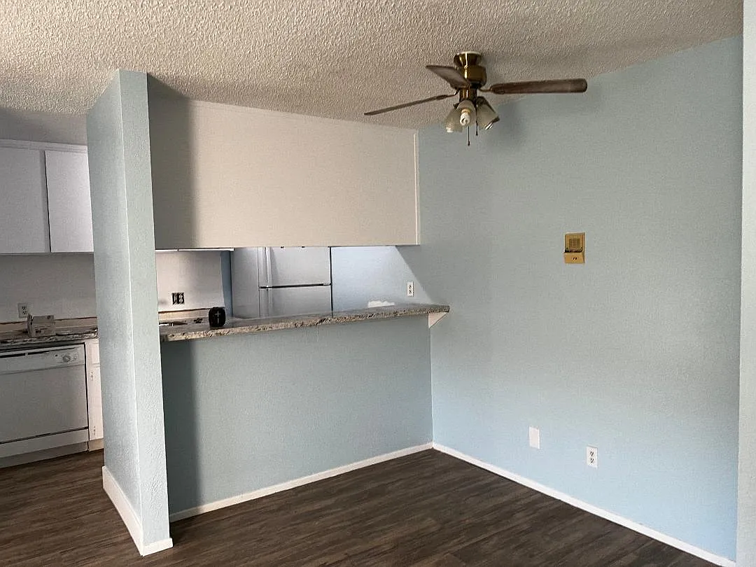 2 bed, 775 sqft, $1,450 — Photo 2