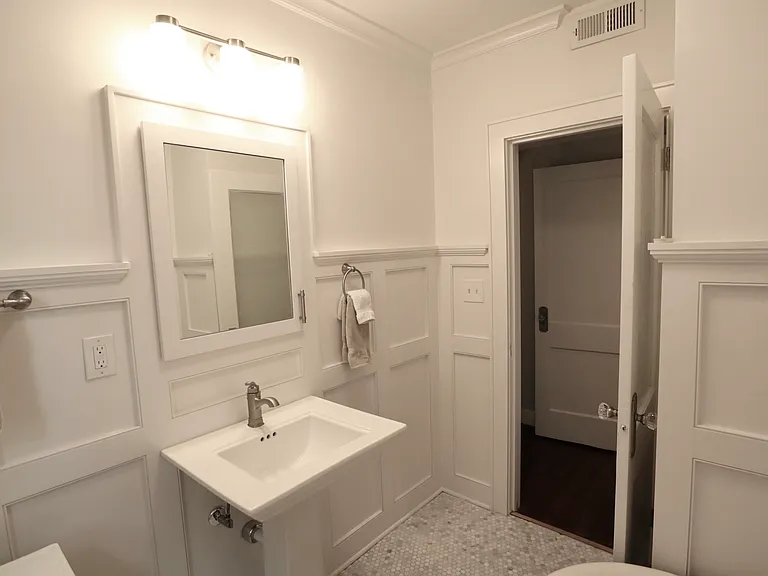 4432 J C Nichols Pkwy #3S — Photo 7