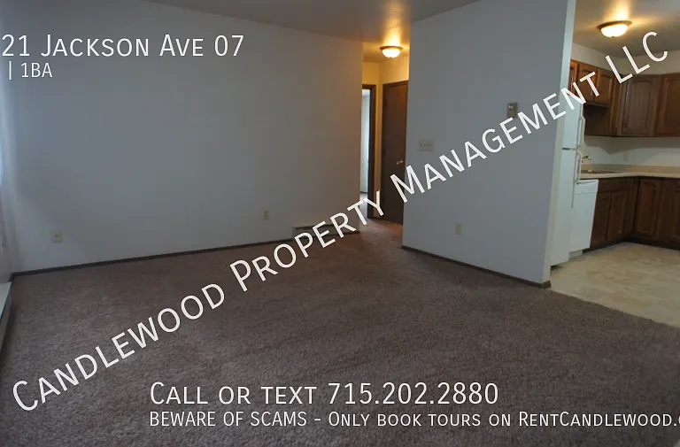 3521 Jackson Ave #7 — Photo 7
