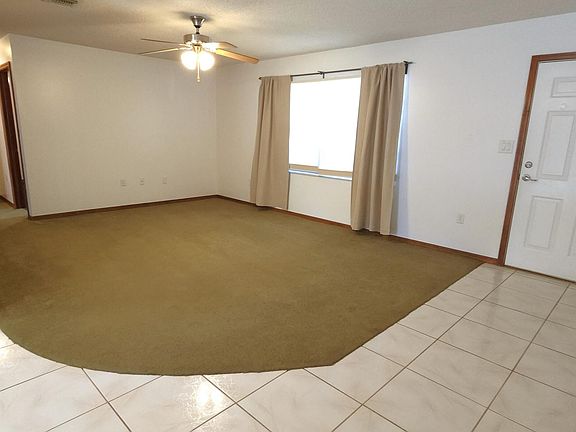3rd image of 1447 Seeley Cir NW