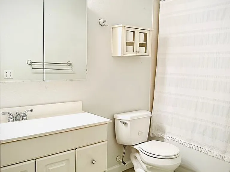 2306 Vivada St — Photo 10