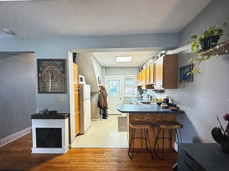 1224 East St #1B — Photo 8