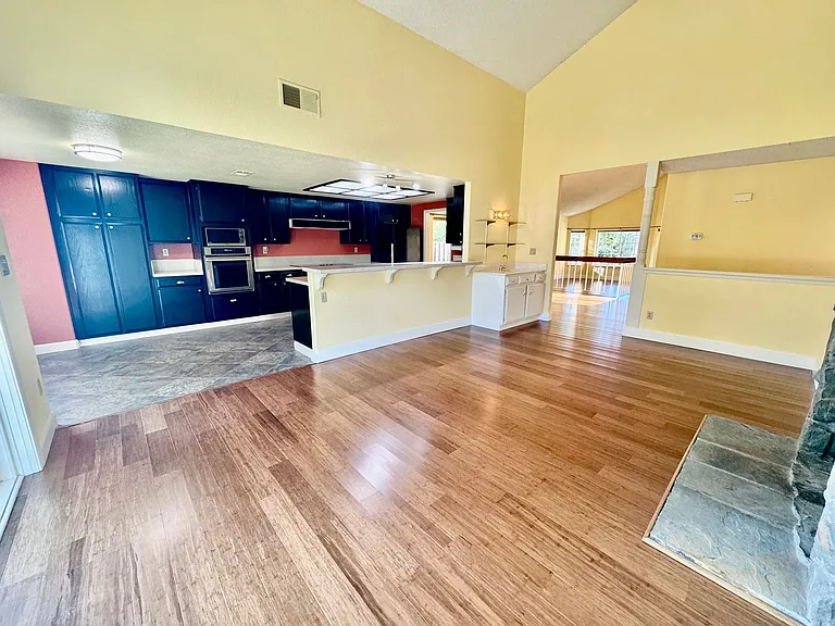 5477 Hackney Ln — Photo 13