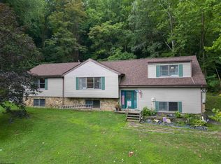 309 Misty Mountain Dr, Shinnston, WV 26431