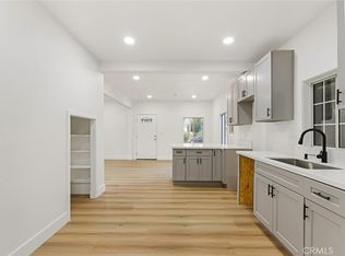 818 W 11th St, Pomona, CA 91766