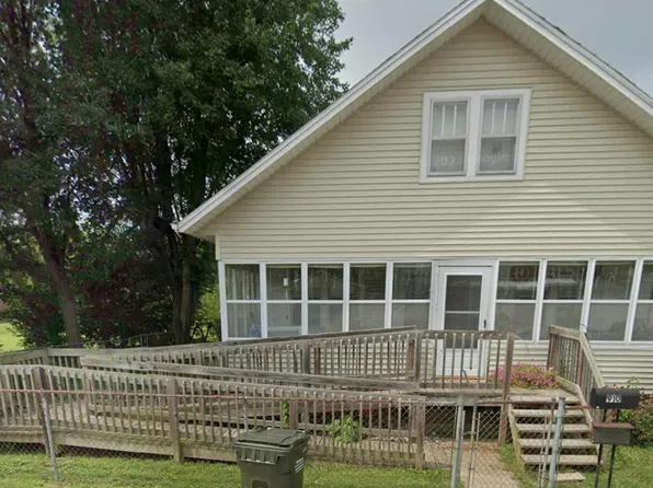 910 William St, Huntingburg, IN 47542