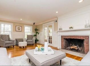 27 Gammons Rd #27, Waban, MA 02468