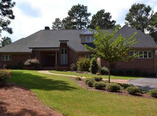 50 Oak Meadow Rd, Pinehurst, NC 28374