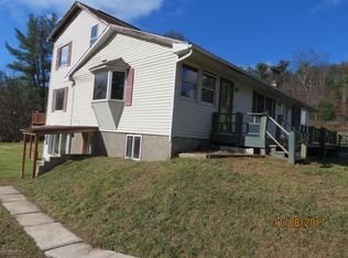 353 Saint Johns Rd, Wapwallopen, PA 18660