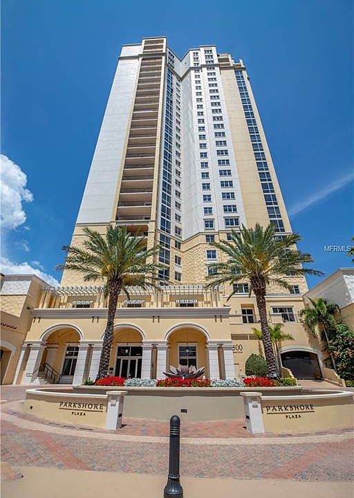1st image of 300 Beach Dr NE APT 2701