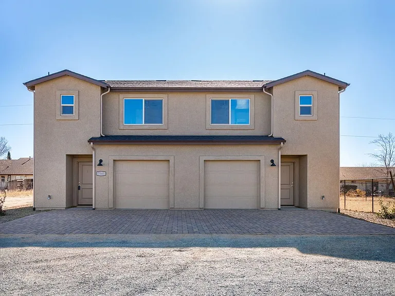 7565 E Addis Ave — Photo 1