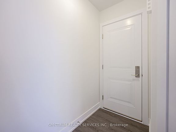 5th image of 7 Phelps Ln #3
