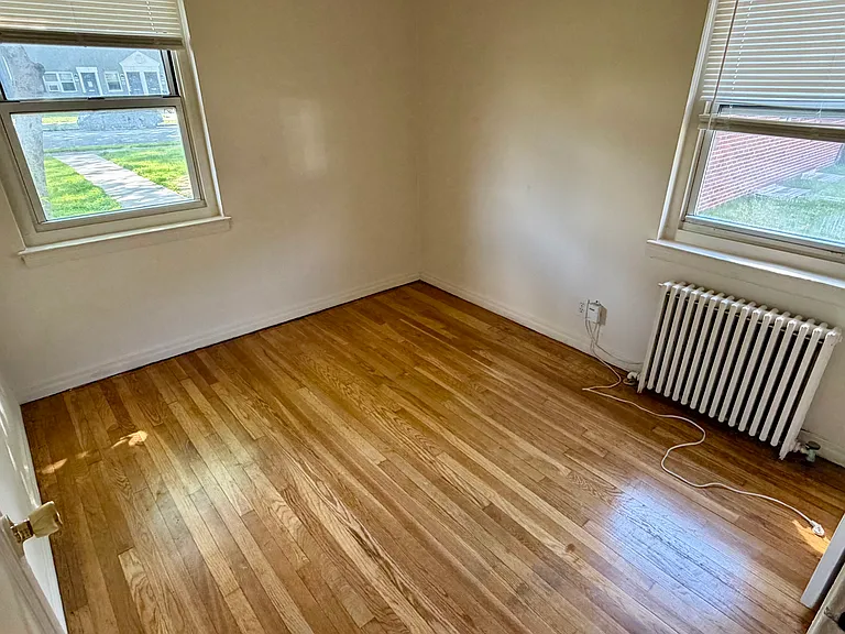 56 Elmwood Ter #A — Photo 9