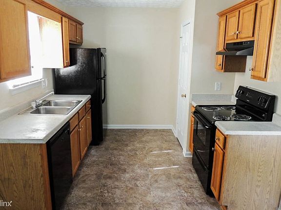 91801137_160 Brighton Drive_Covington_GA_2017-2