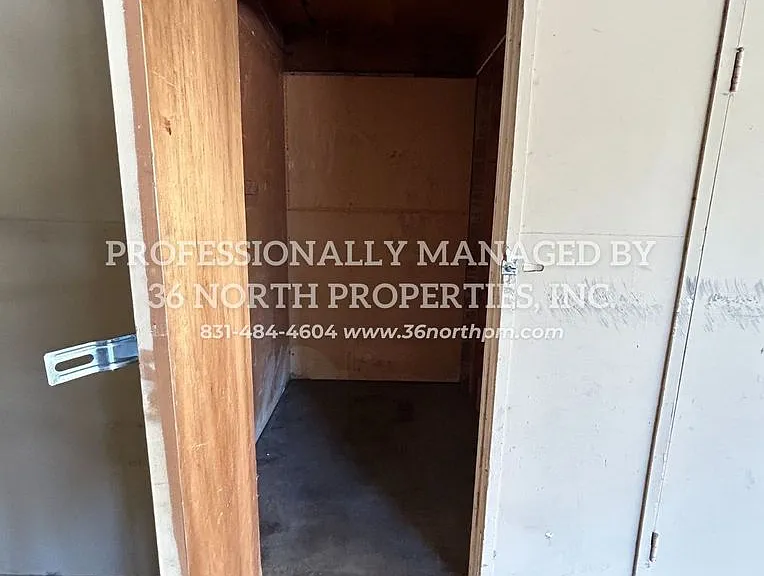 2741 Ransford Avenue — Photo 10