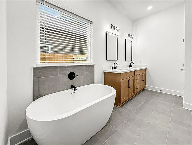 82409 Olive St — Photo 15