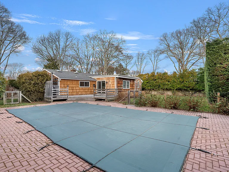 40 Roman Rd — Photo 2