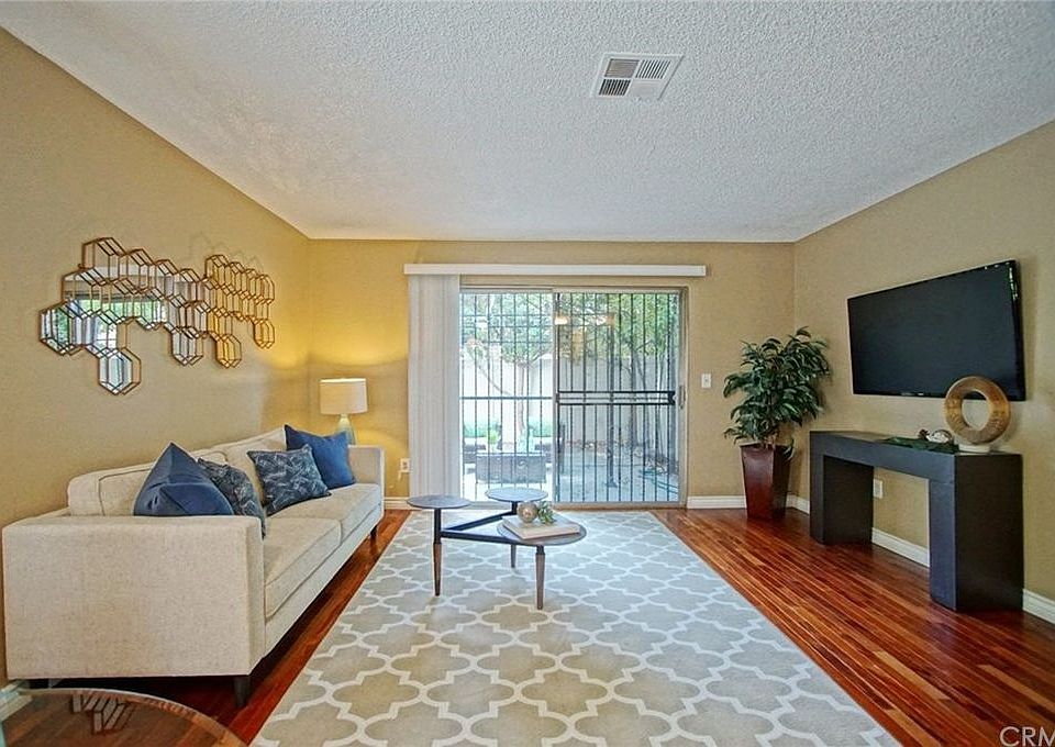 1st image of 13543 Village Dr