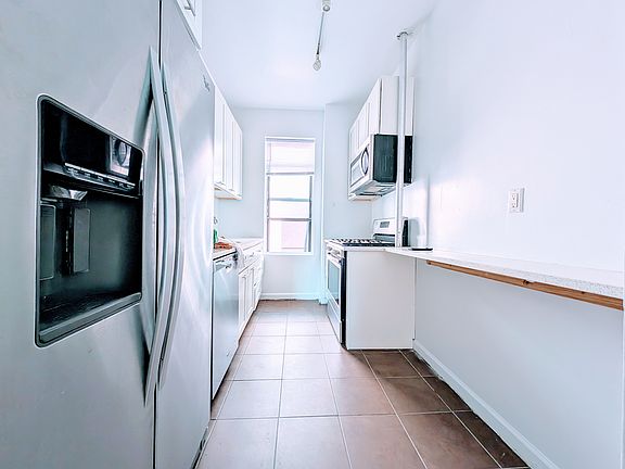 2nd image of 244 Rogers Ave #E8