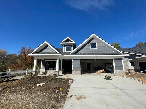 1873 Vintage Ln, Liberty, MO 64068