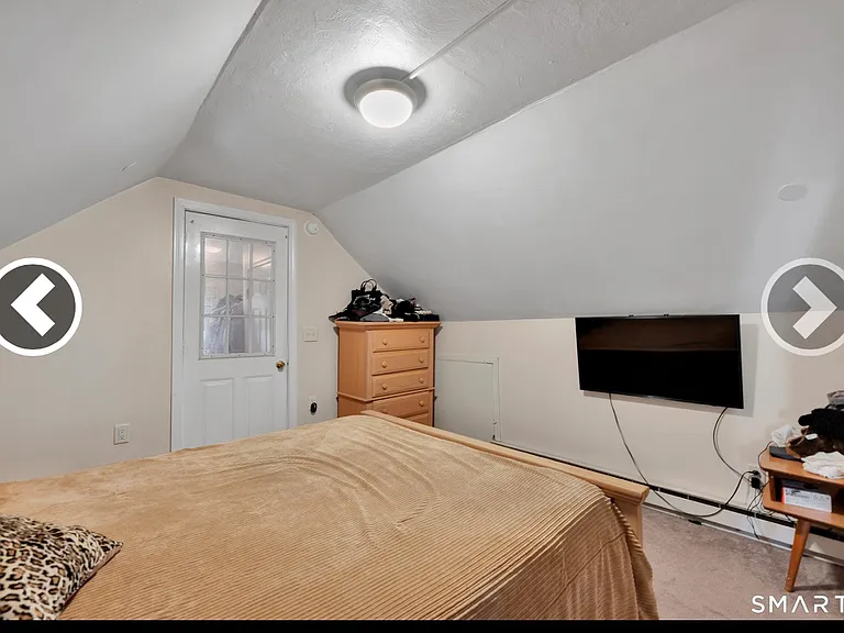 14 White Oak Ave #C — Photo 4