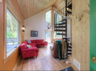 79827 Hamlet Rd, Seaside, OR 97138