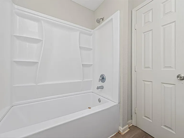 21146 Caney Dr — Photo 37