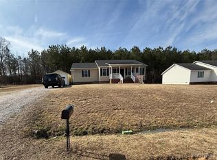 4009 Moss Point Dr, North Dinwiddie, VA 23803