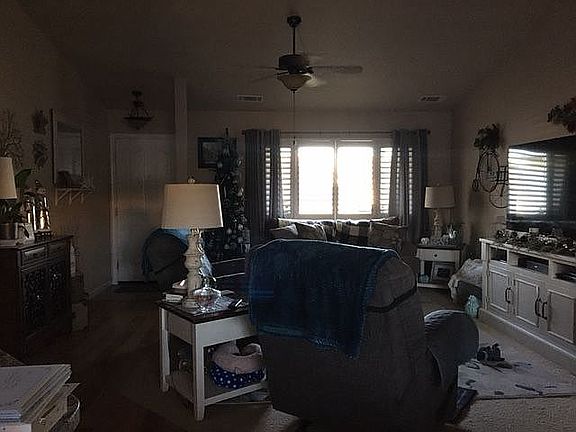 4th image of 2327 Shenandoah Dr