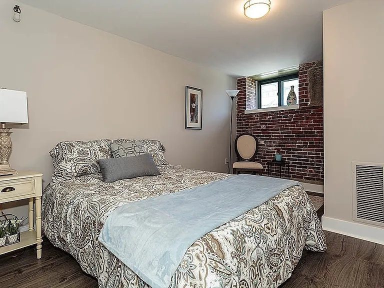 42 8th St #5519 — Photo 9