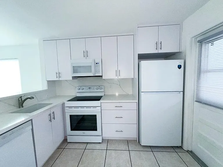 3777 78th Ave #46-E — Photo 3