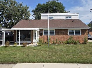 18701 Hamann St, Riverview, MI 48193