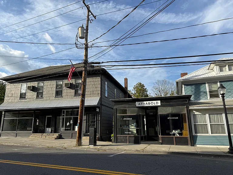 26 Main St #2 — Photo 23