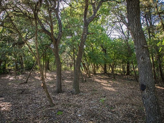 5th image of 1205 Edwards Blvd