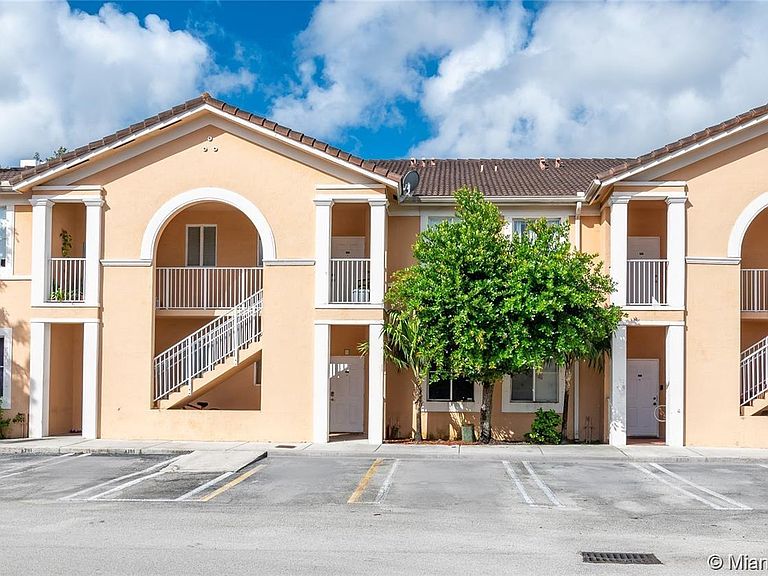 homes for rent in hialeah fl 33015
