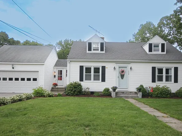 178 Hecla St, Uxbridge, MA 01569