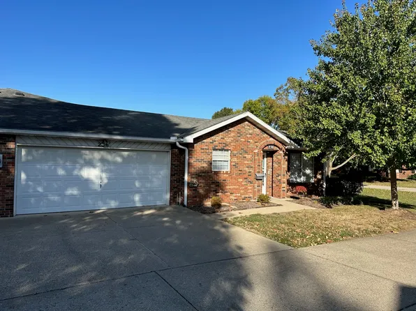 236 Francis Avenue Ct, Terre Haute, IN 47804