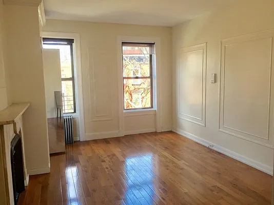 Rented by Remax Real Estate Professionals | media 22