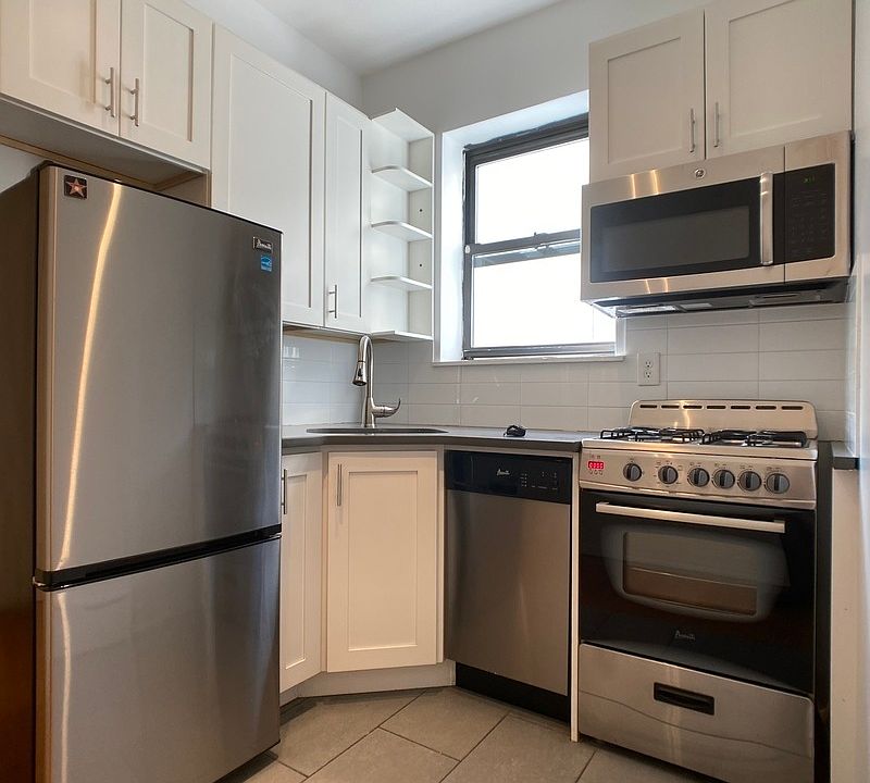 1st image of 338 E 92nd St #31A