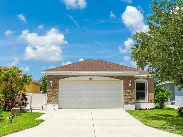 3051 27th Ct E, Palmetto, FL 34221
