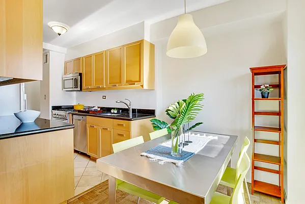 Sold by Compass | media 3