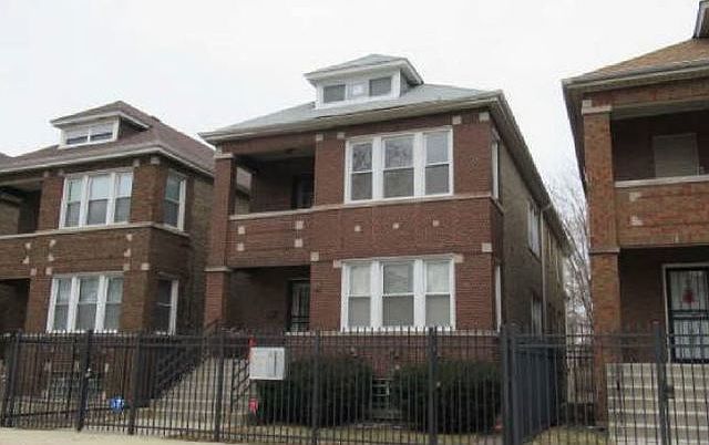 2nd image of 8727 S Manistee Ave