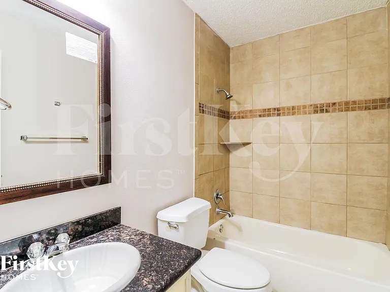 918 Cheyenne Meadows Dr — Photo 14