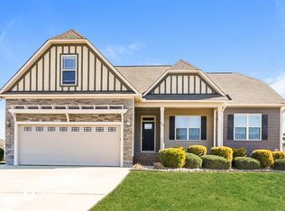 24 Rocky Creek Ln, Benson, NC 27504