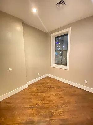 Rented by The Brokerage Group LLC | media 12