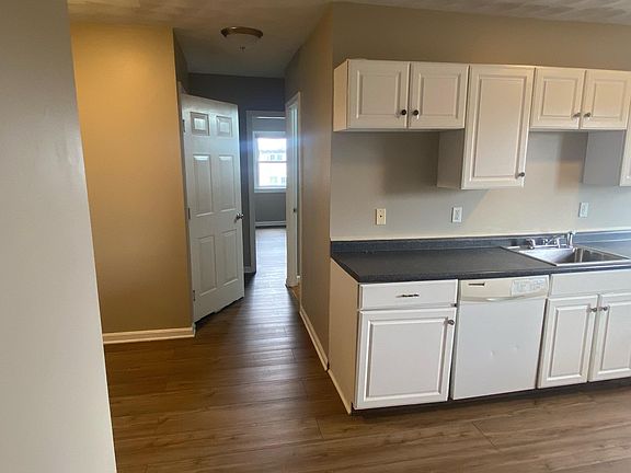 2nd image of 328 Atwells Ave APT C