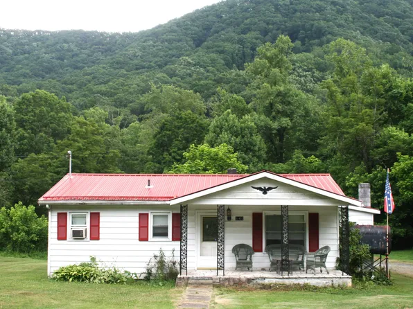 31452 Poor Valley Rd, Saltville, VA 24370
