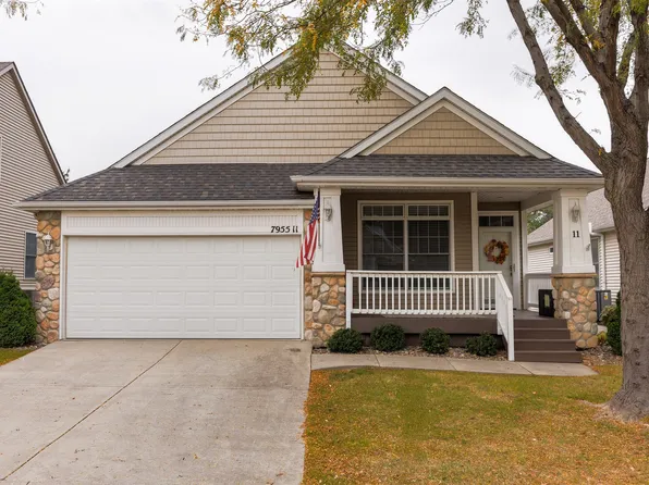 7955 Wistful Vista Dr Unit 11, West Des Moines, IA 50266