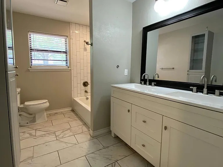 5218 Green Valley Trl — Photo 14