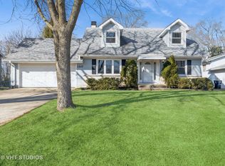 1207 Hillside Ln, McHenry, IL 60051